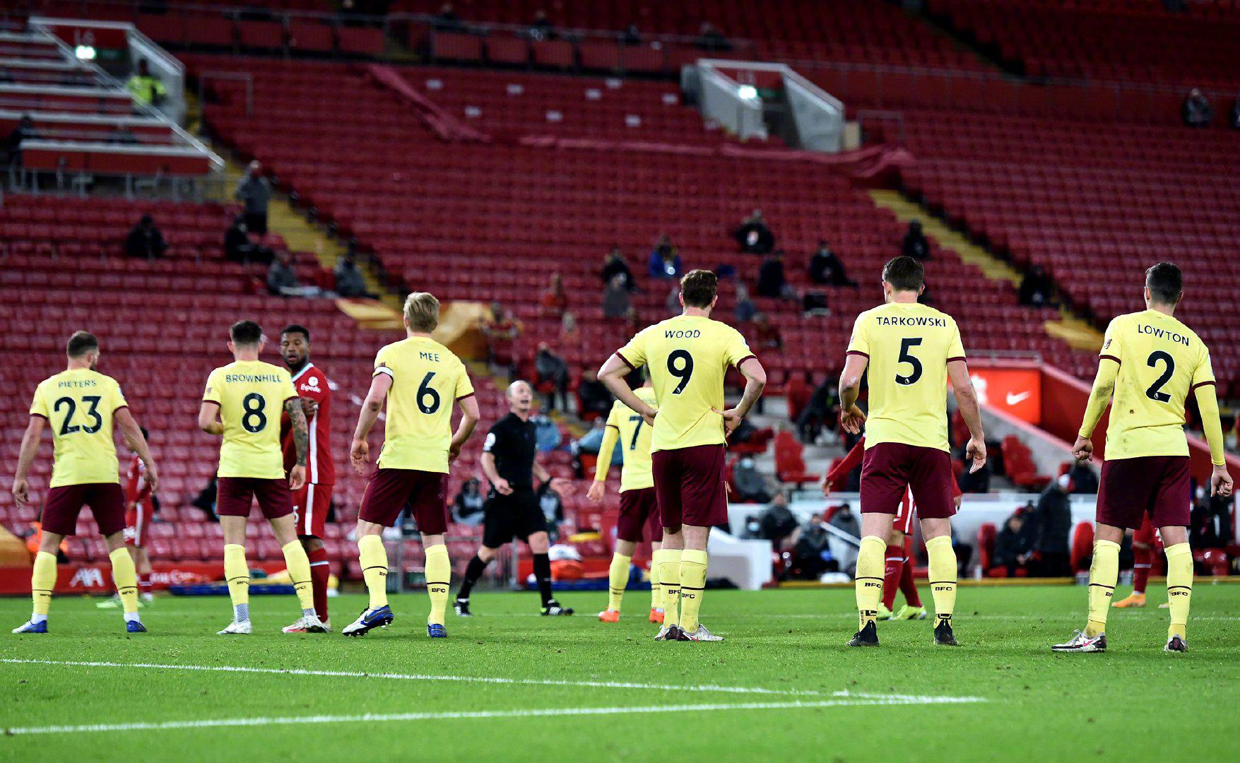 红牌封印解除，安东尼晒备战皇马训练视频：准备好了！.